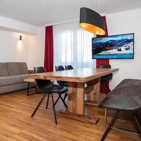 Appartementhaus Aurum - Summercard Included ツェル アム ゼー